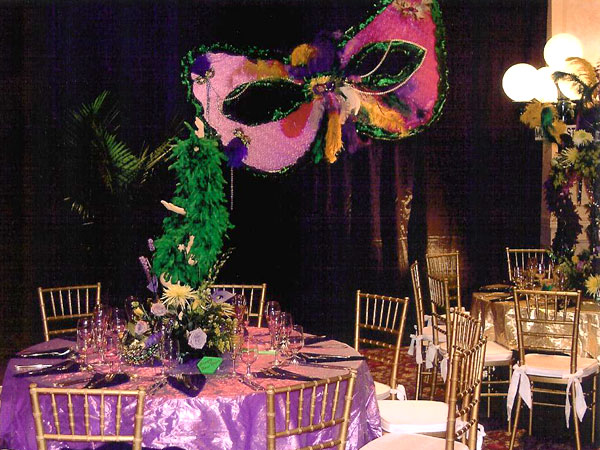 Mardi Gras Decor